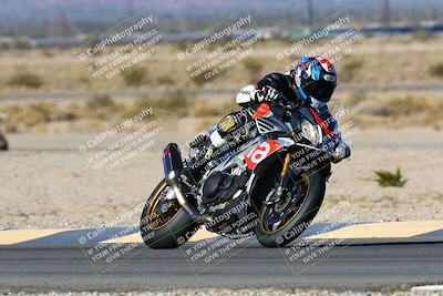 media/Jan-09-2022-SoCal Trackdays (Sun) [[2b1fec8404]]/Turn 11 (935am)/